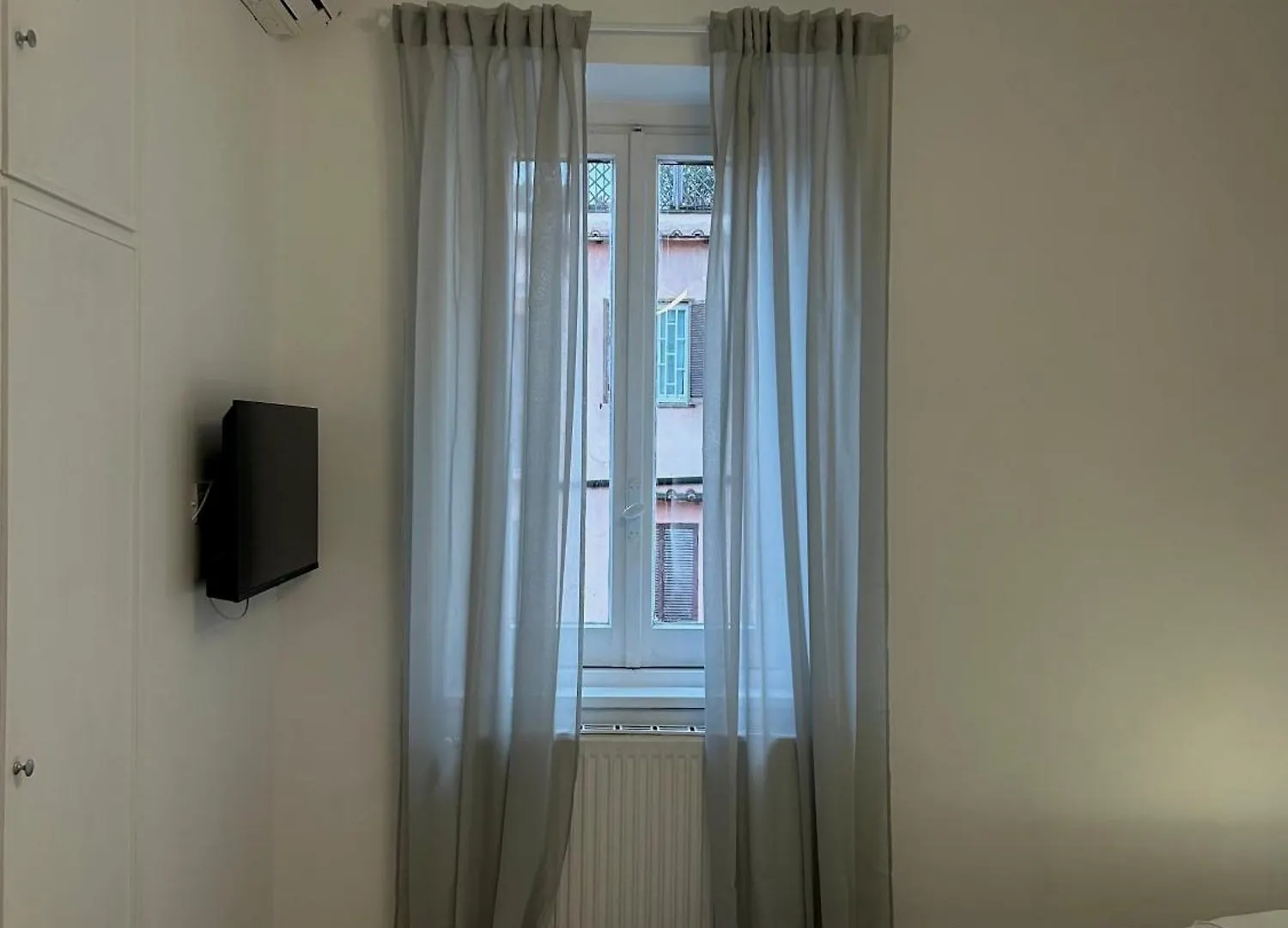 Sunrise Apartment Near The Vatican Rome 0*,  Italy